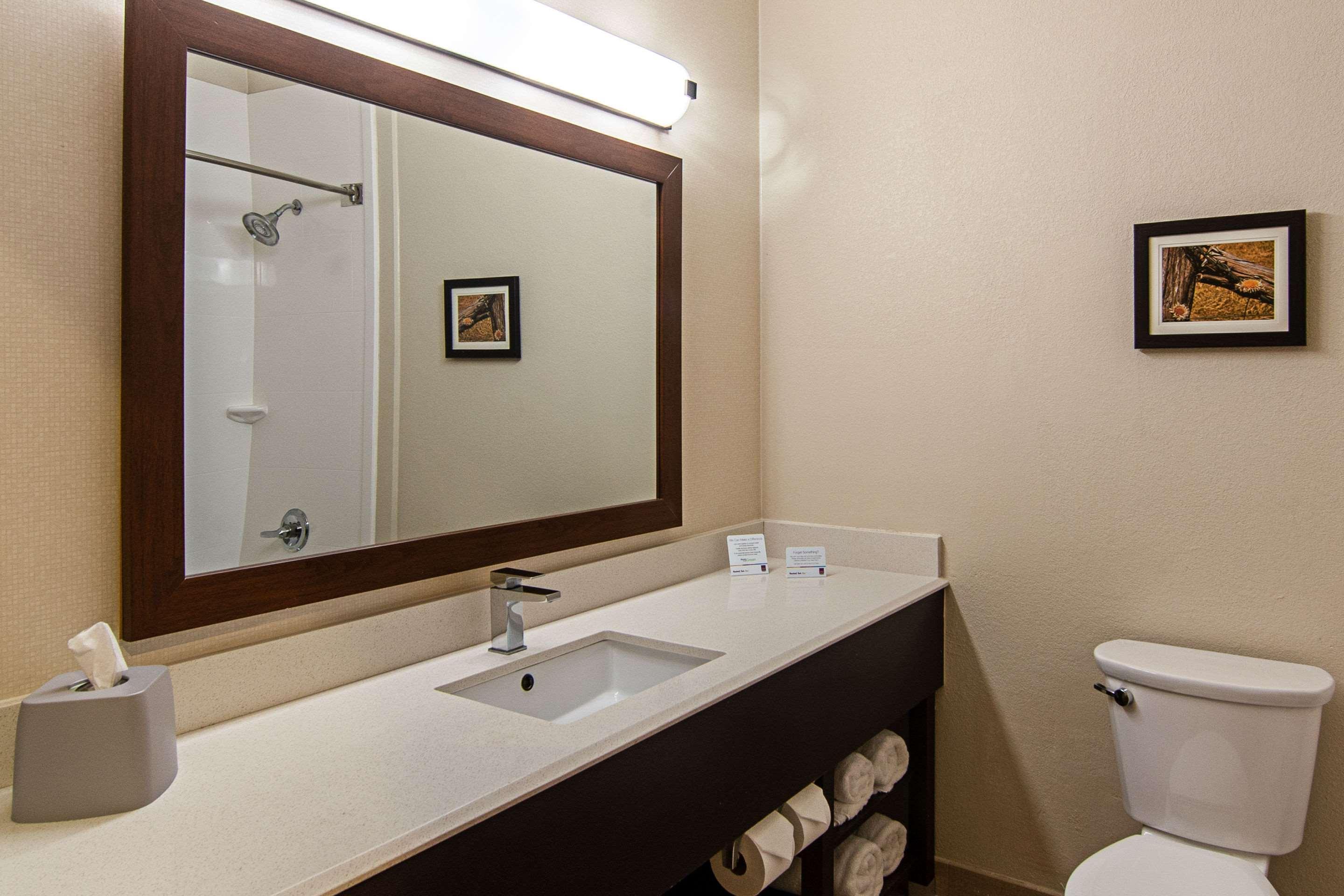 Comfort Suites Nw Dallas Near Love Field מראה חיצוני תמונה