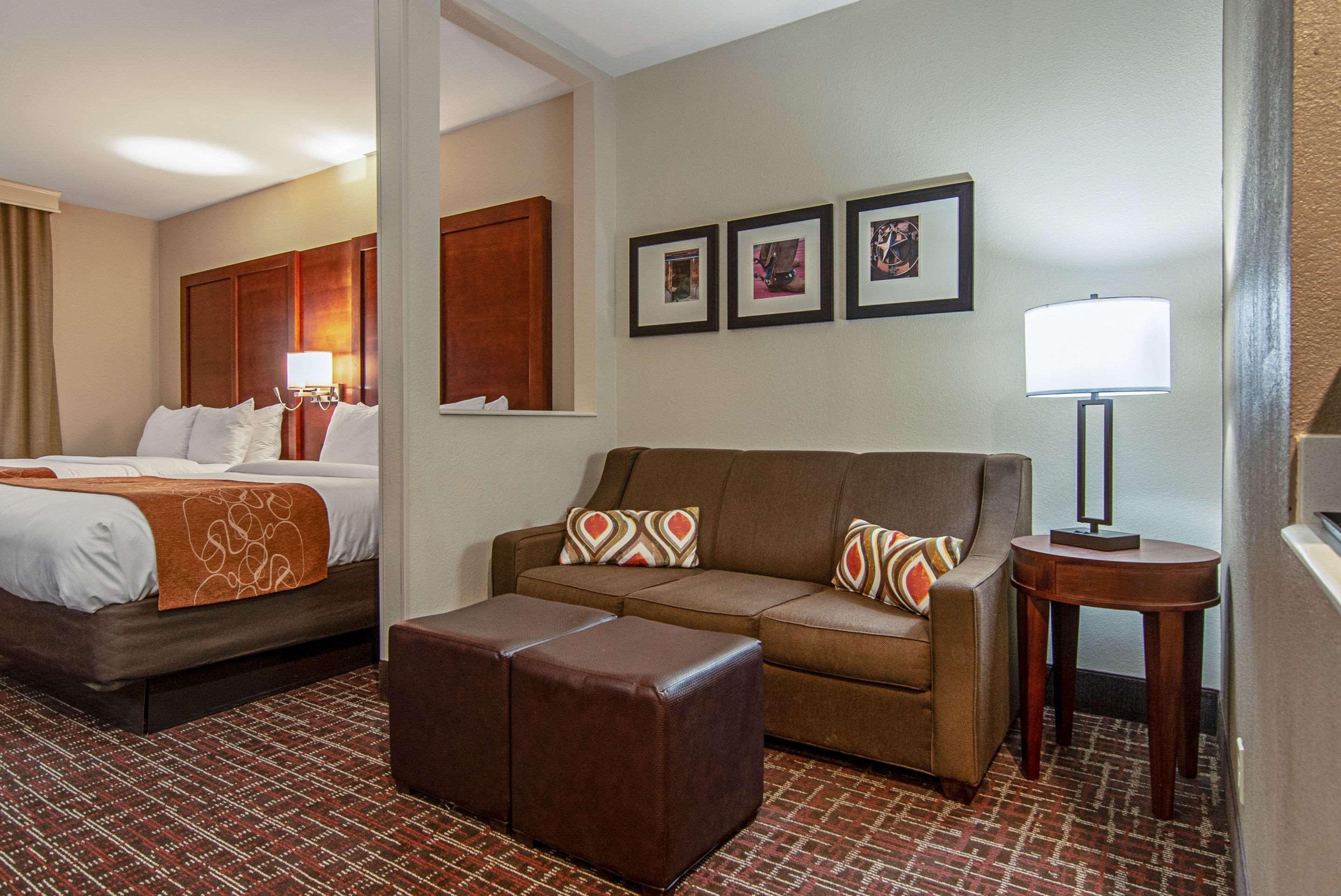 Comfort Suites Nw Dallas Near Love Field מראה חיצוני תמונה