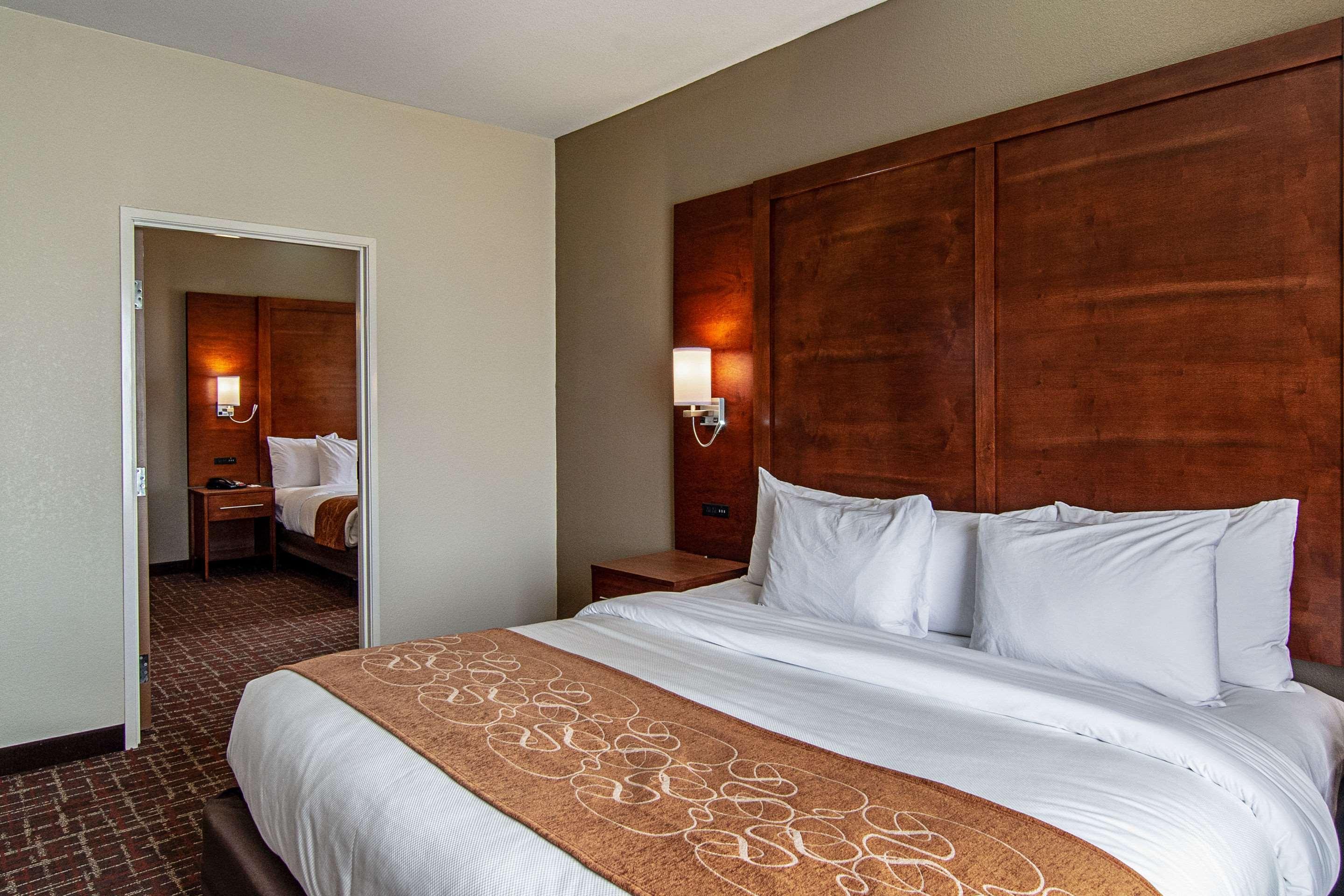 Comfort Suites Nw Dallas Near Love Field מראה חיצוני תמונה