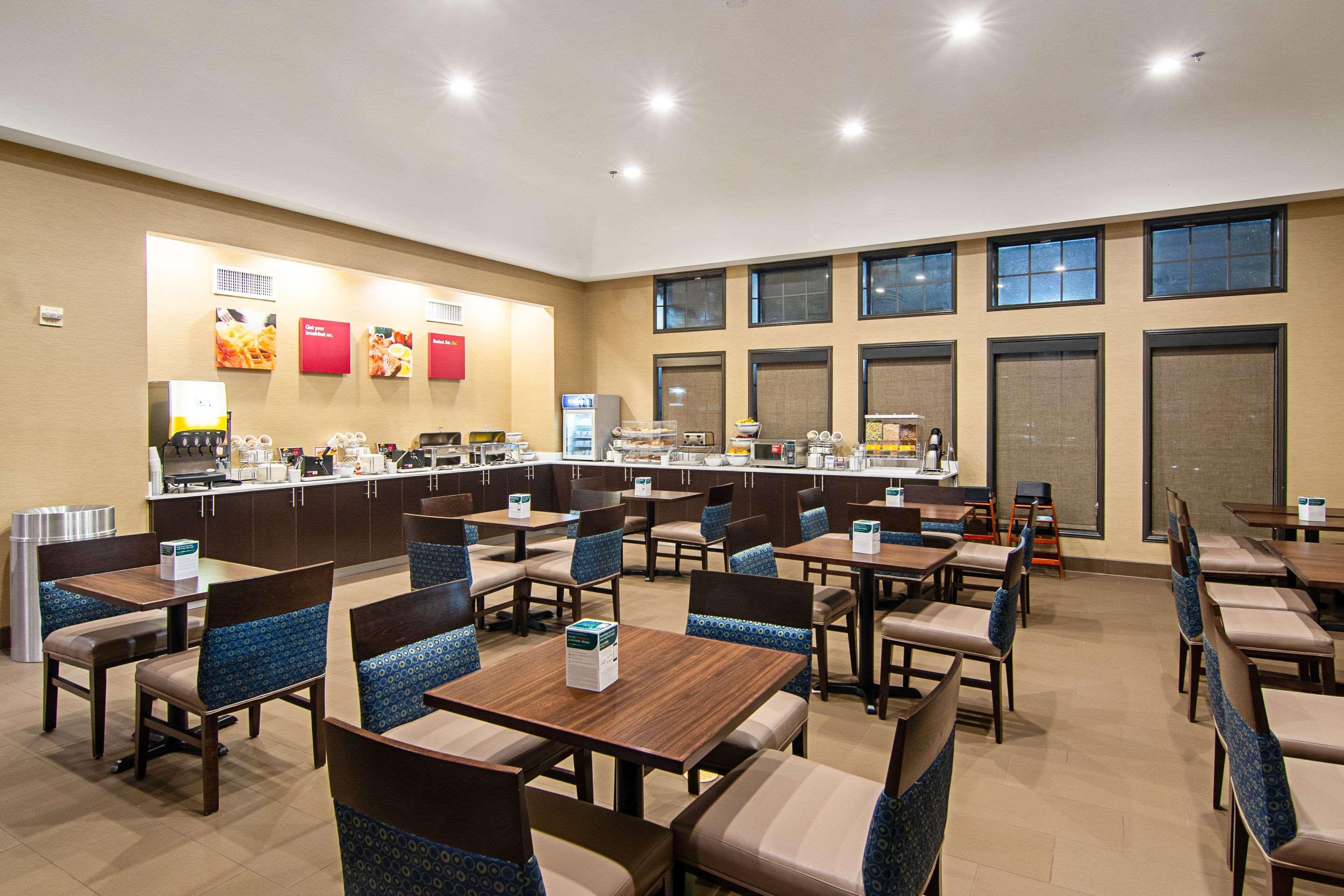 Comfort Suites Nw Dallas Near Love Field מראה חיצוני תמונה