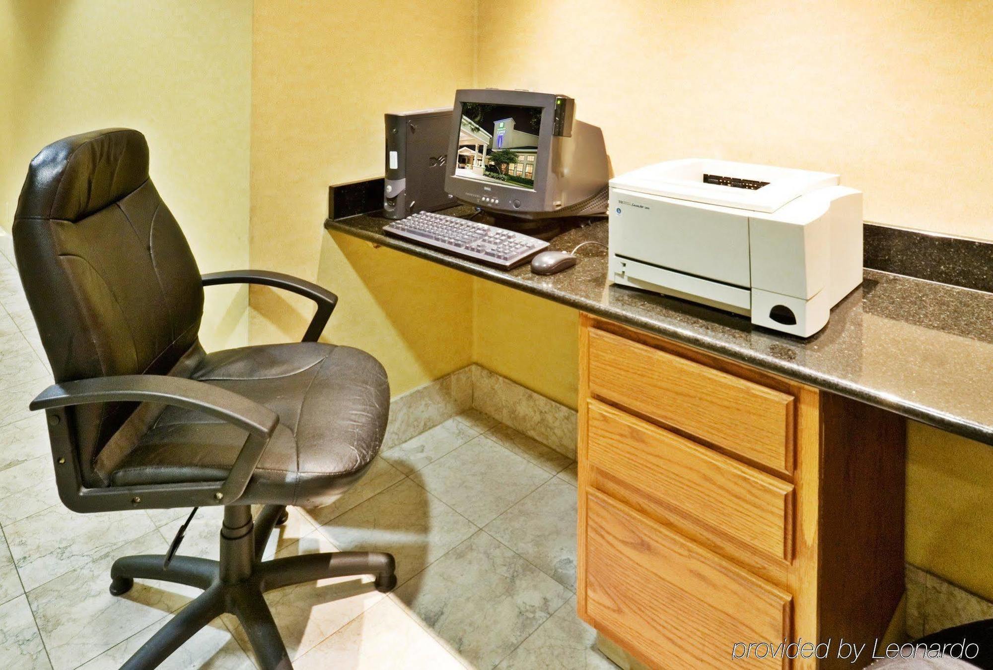 Comfort Suites Nw Dallas Near Love Field מראה חיצוני תמונה