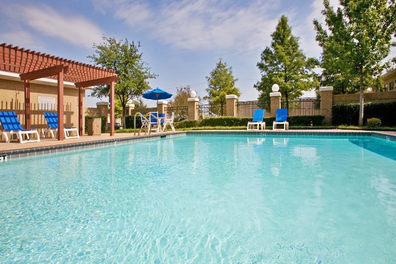 Comfort Suites Nw Dallas Near Love Field מראה חיצוני תמונה
